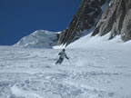 Aiguille du Midi - Chamonix : descente de la Vall&eacute;e Blanche avec un guide de haute montagne