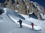 Aiguille du Midi - Chamonix : descente de la Vall&eacute;e Blanche avec un guide de haute montagne