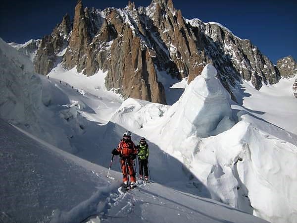 ski randonnée dans le haut de la vallée blanche chamonix