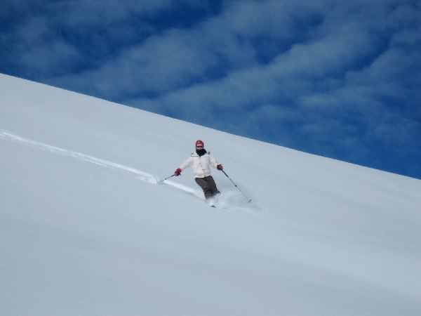Ski hors-piste : formation découverte perfectionnement avec un guide
